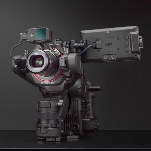 DJI Ronin 4D 4-Axis Cinema Camera 8K Combo